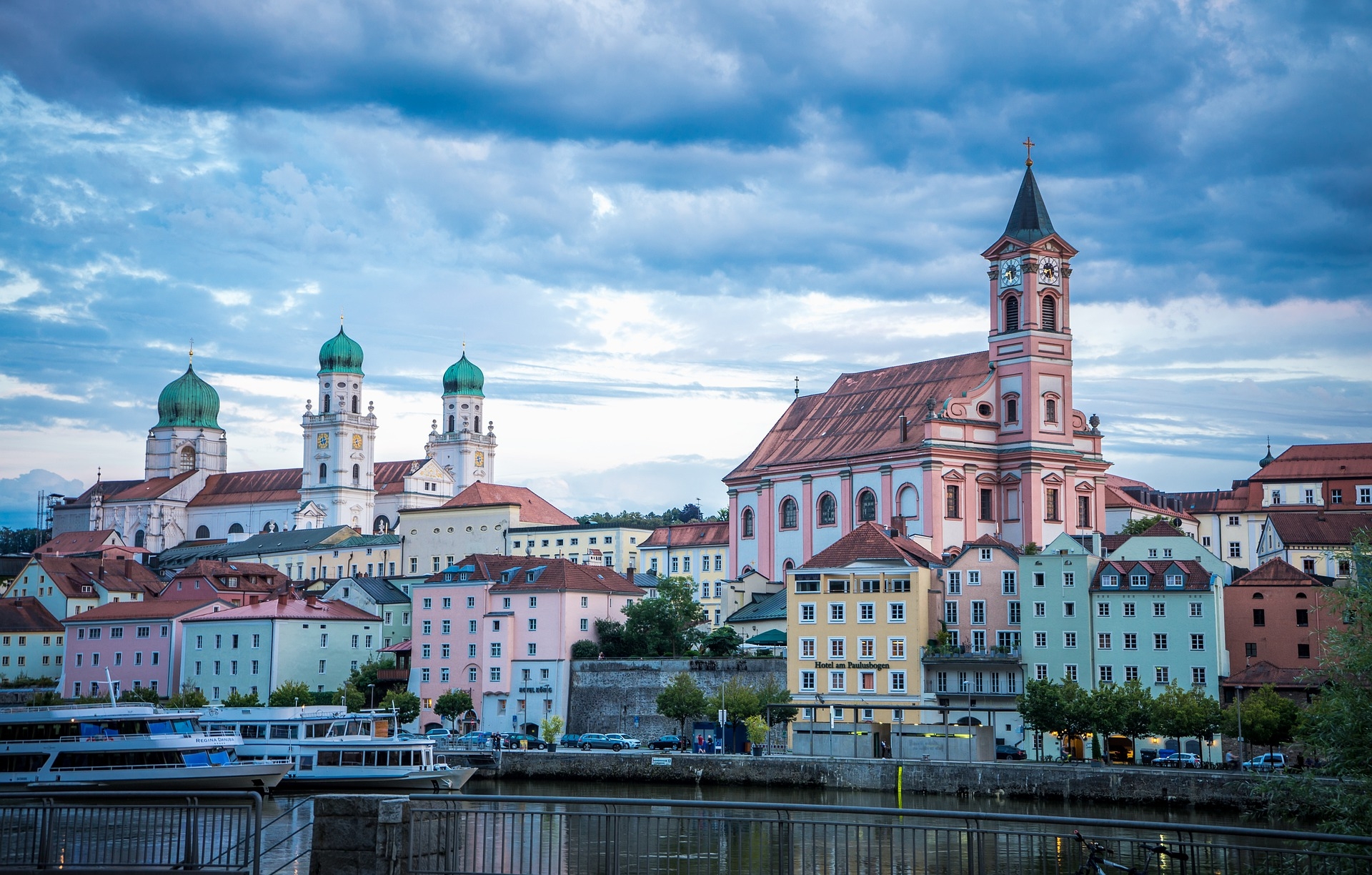 Danubio De Passau a Viena Light 10 días [ BIKE 2025]